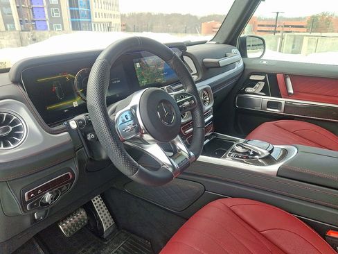 Used 2024 Mercedes-Benz G 63 AMG 4MATIC image 4