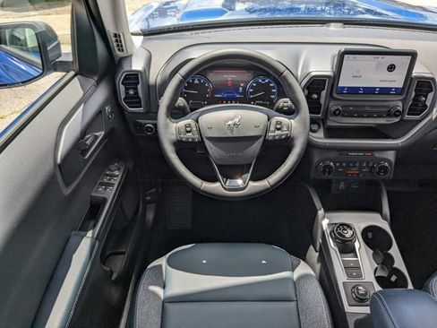 Used 2024 Ford Bronco Sport Outer Banks image 14