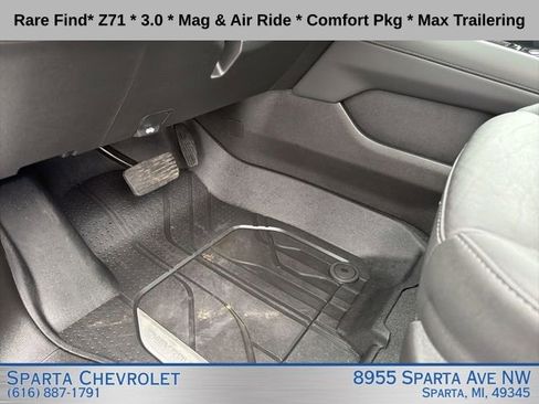 Used 2025 Chevrolet Tahoe Z71 w/ Z71 Off-Road Package AWD/4WD image 23