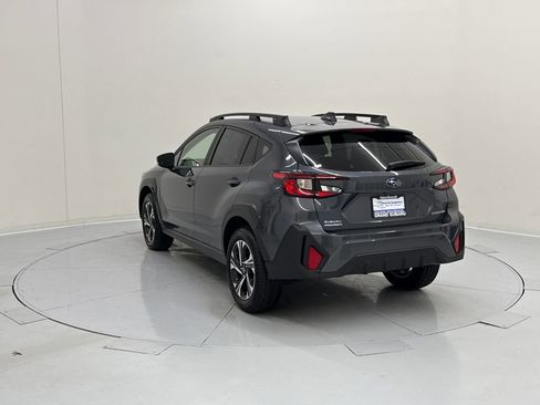 Used 2024 Subaru Crosstrek 2.0i Premium image 2