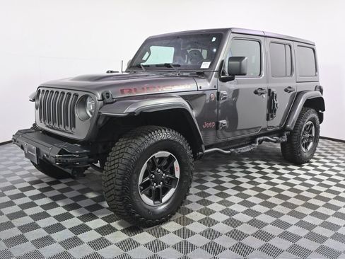 Used 2018 Jeep Wrangler Unlimited Rubicon AWD/4WD image 2