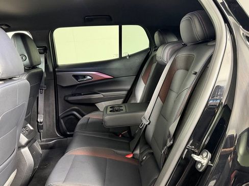 Used 2024 Chevrolet Equinox EV RS image 24