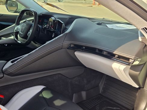 Used 2024 Chevrolet Corvette Z06 w/ Stealth Interior Trim Package image 28