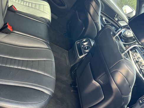 Used 2015 Mercedes-Benz S 550 Sedan w/ Sport Package w/ Sport Package image 16