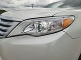 Used 2011 Toyota Avalon Limited image 6