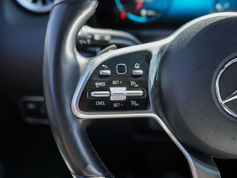 Used 2022 Mercedes-Benz GLA 250 4MATIC image 28