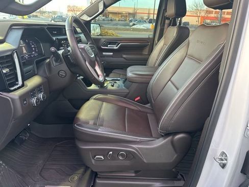 Used 2024 GMC Sierra 1500 Denali image 36