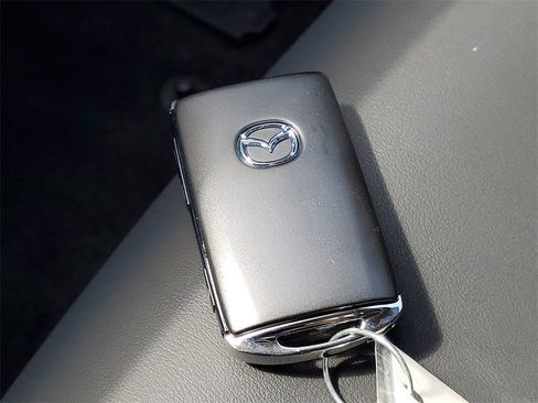 New 2025 MAZDA CX-30 AWD 2.5 S w/ Preferred Package image 28