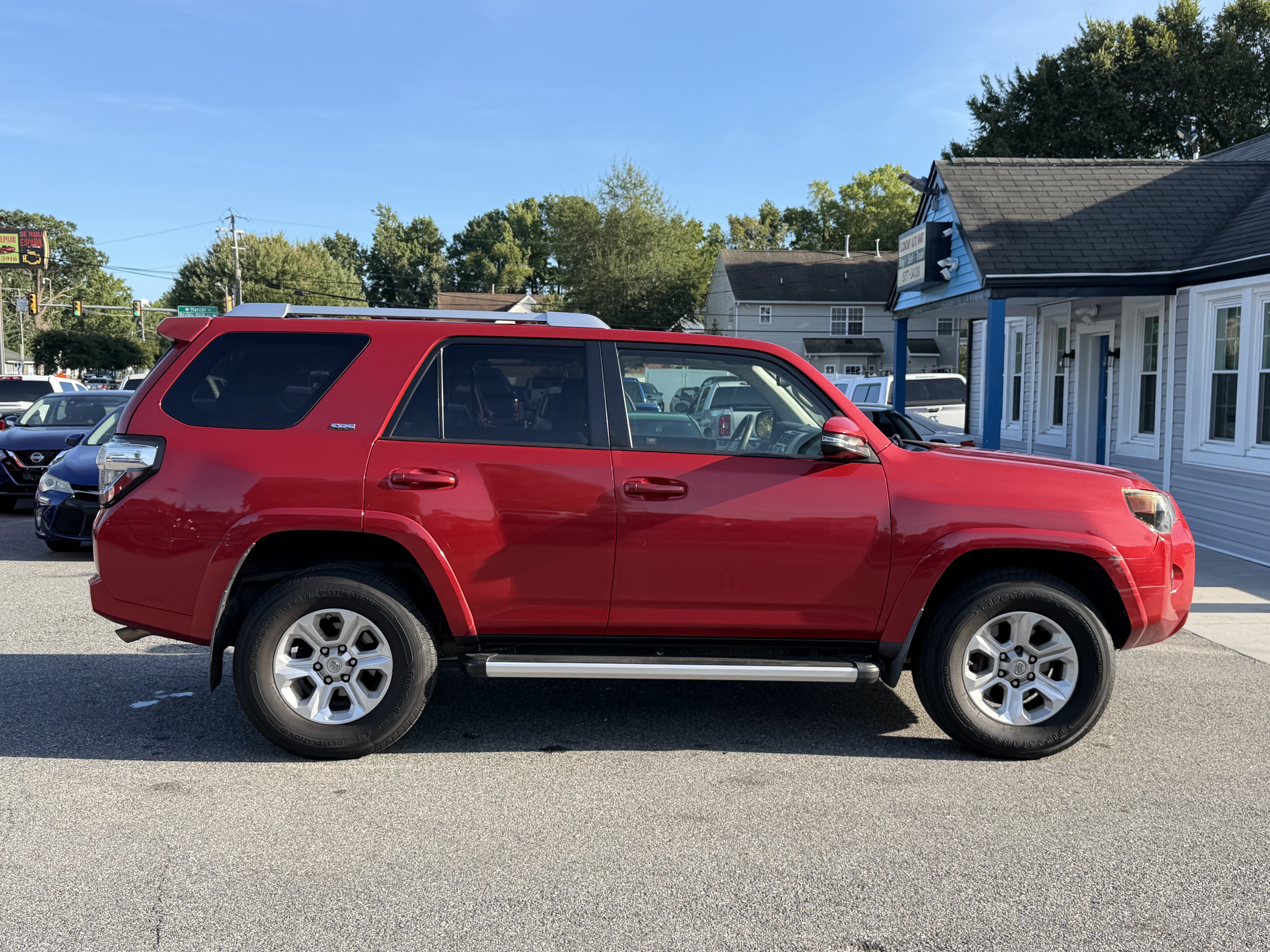 Used 2015 Toyota 4Runner SR5 Premium AWD/4WD image 5