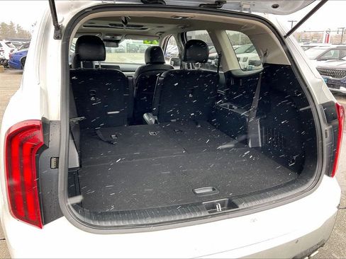 Used 2023 Kia Telluride S w/ S Sunroof Package image 37