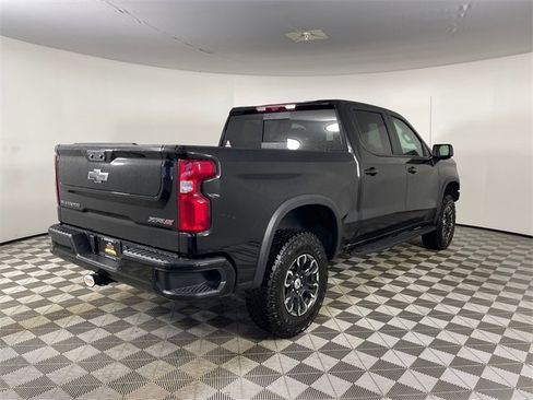 New 2026 Chevrolet Silverado 1500 ZR2 image 6