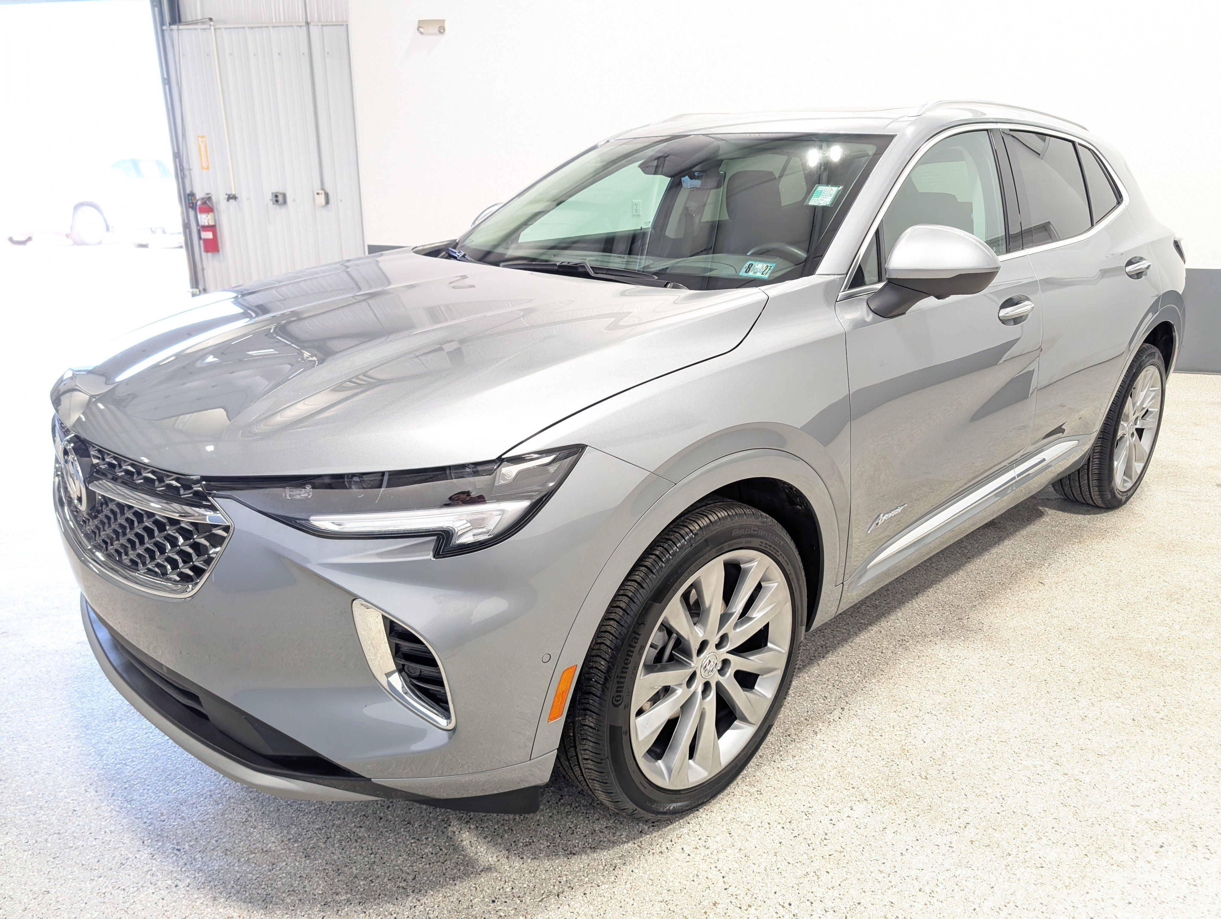 Used 2023 Buick Envision Avenir AWD/4WD image 7