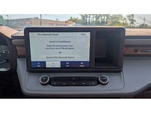 Used 2022 Ford Maverick Lariat w/ Lariat Luxury Package image 24