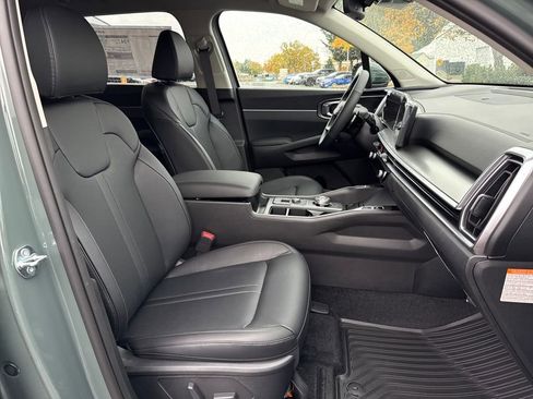 New 2026 Kia Sorento EX image 11