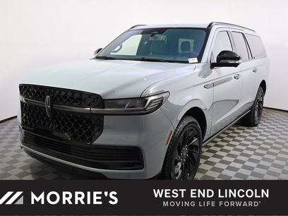 New 2025 Lincoln Navigator L Reserve w/ Jet Appearance Package