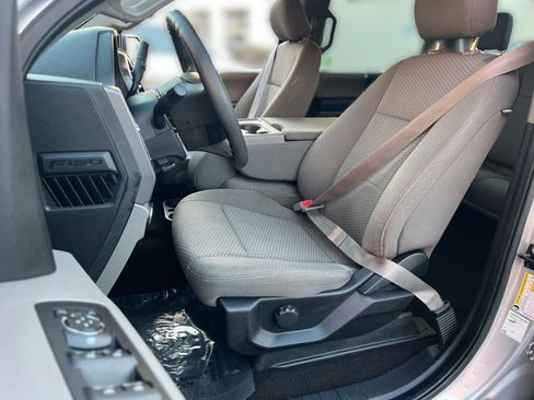 Used 2019 Ford F150 XLT image 11