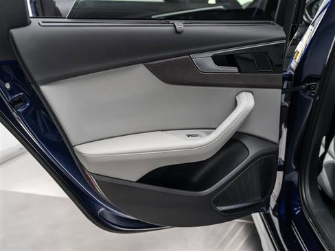 Used 2023 Audi A4 2.0T allroad Premium Plus image 23