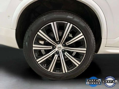 Used 2025 Volvo XC90 B6 Plus image 33
