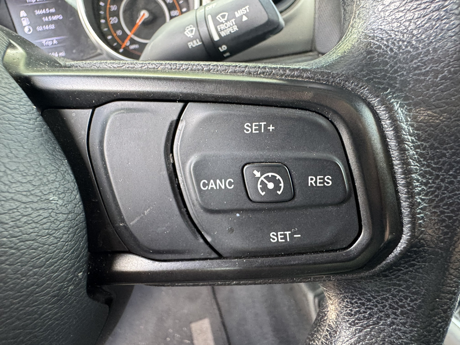Used 2023 Jeep Wrangler Unlimited Sport AWD/4WD image 28