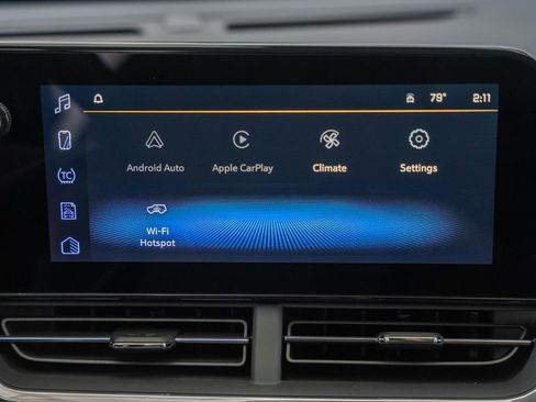New 2026 Chevrolet Trax LT w/ Sunroof Package FWD image 21