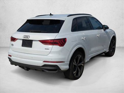 Used 2023 Audi Q3 2.0T Premium Plus w/ Premium Plus Package AWD/4WD image 5