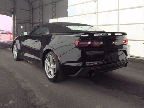 Used 2019 Chevrolet Camaro LT RWD image 6