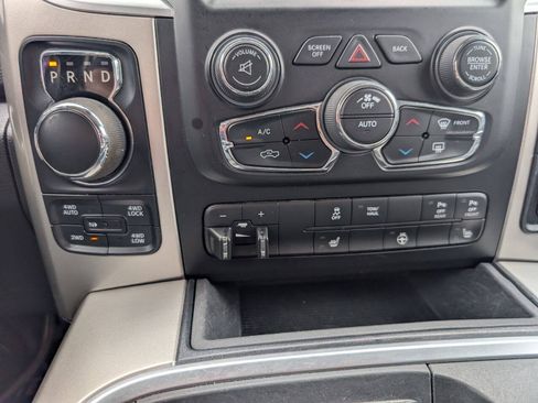 Used 2017 RAM 1500 Big Horn AWD/4WD image 16