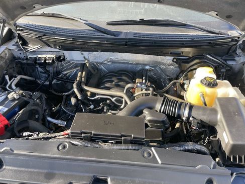 Used 2014 Ford F150 XLT w/ Equipment Group 302A Luxury image 40