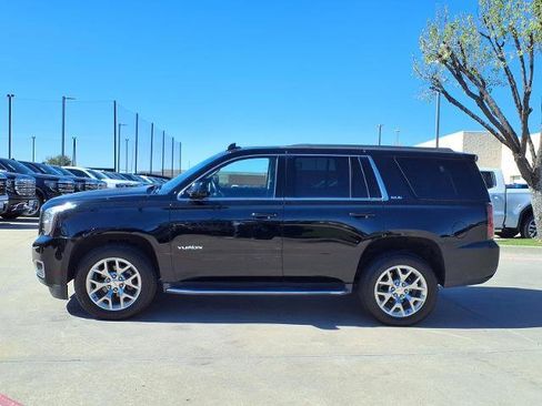 Used 2017 GMC Yukon SLE w/ SLE Value Package image 26