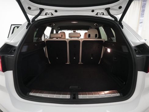 Used 2018 BMW X1 sDrive28i image 9