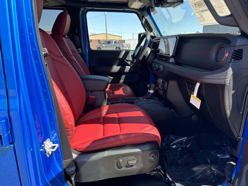 New 2024 Jeep Wrangler Unlimited Rubicon 392 image 13