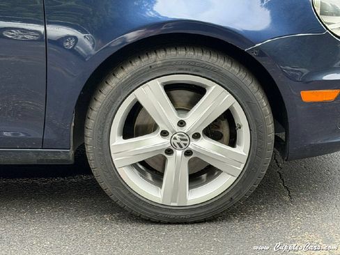 Used 2012 Volkswagen Eos Lux FWD image 36