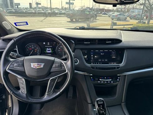 Certified 2022 Cadillac XT5 Premium Luxury w/ Technology Package image 15