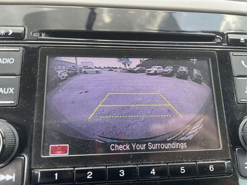 Used 2018 Honda HR-V LX image 27