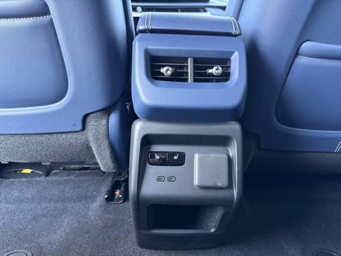 New 2026 Cadillac Optiq Luxury 2 image 16