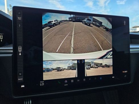 Used 2022 Tesla Model S Plaid image 13