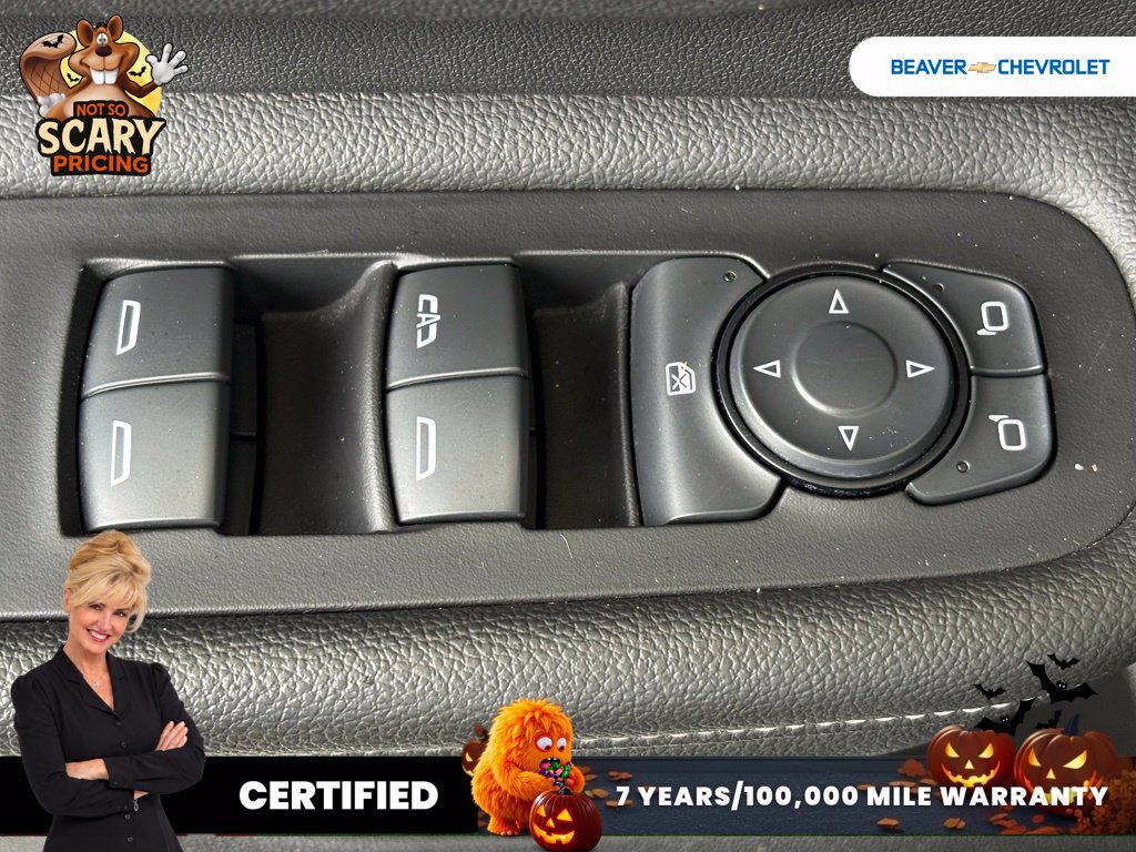 Used 2024 GMC Terrain SLT AWD/4WD image 35