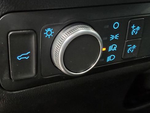 Used 2022 Ford Escape SE w/ Convenience Package image 27