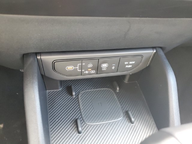 New 2026 Kia K4 GT-Line Turbo FWD image 33