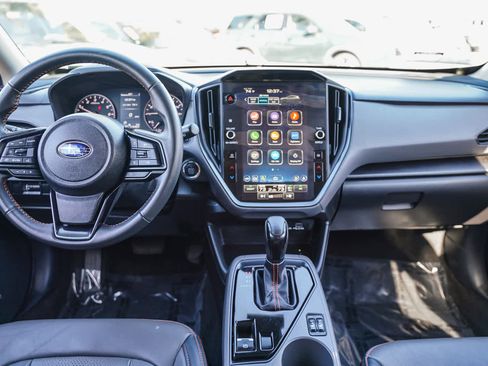 Used 2024 Subaru Crosstrek 2.5i Limited w/ Crosstrek Mirror Package image 12