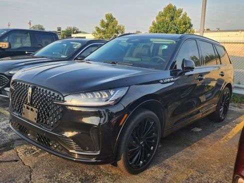 Used 2026 Lincoln Aviator Reserve w/ Jet Appearance Package AWD/4WD image 6