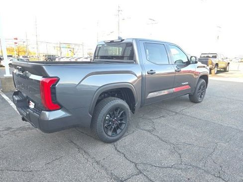 New 2026 Toyota Tundra SR5 AWD/4WD image 5