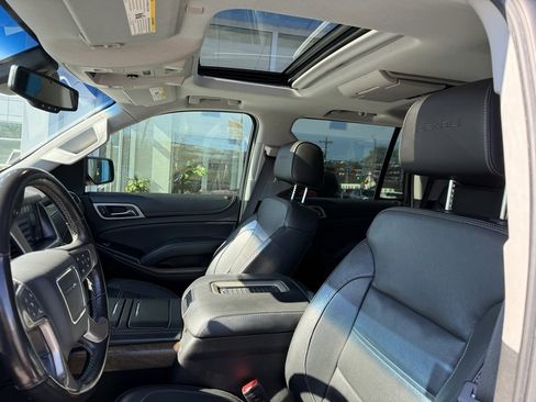 Certified 2018 GMC Yukon Denali w/ Denali Ultimate Package image 7
