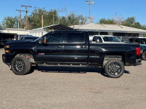 Used 2019 Chevrolet Silverado 2500 LTZ w/ Duramax Plus Package image 4