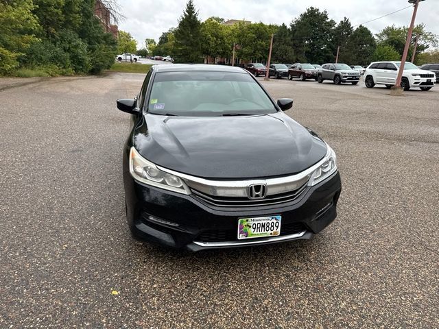 Used 2017 Honda Accord Sport image 36