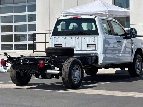 New 2026 Ford F350 XL image 3