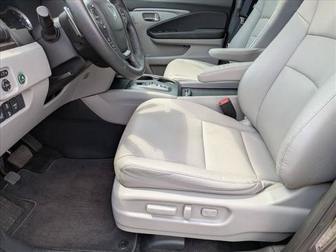 Certified 2023 Honda Ridgeline RTL image 15