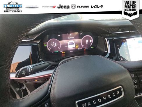 Used 2024 Jeep Wagoneer Launch Edition AWD/4WD image 20