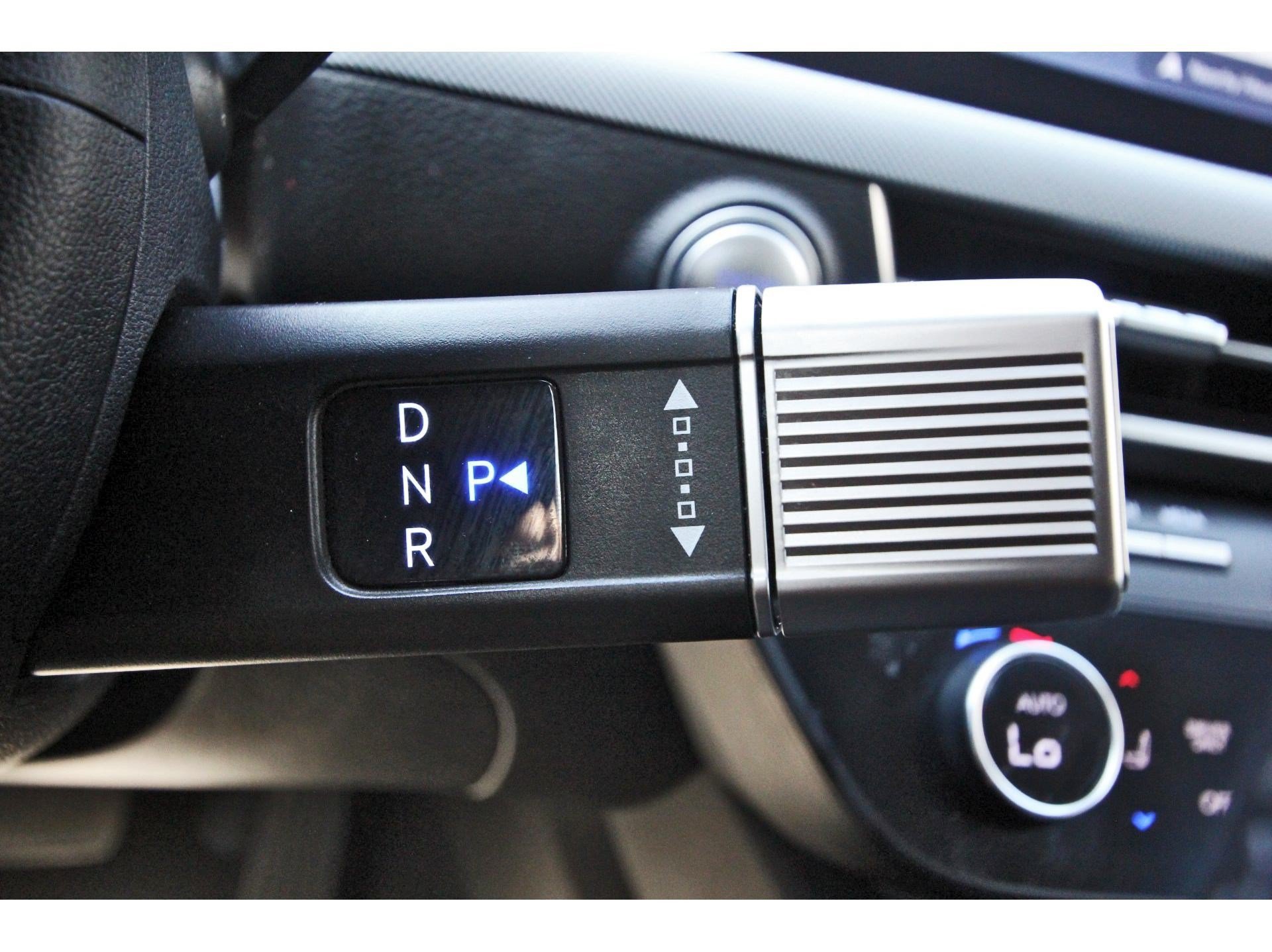 Used 2024 Hyundai Sonata Limited FWD image 21
