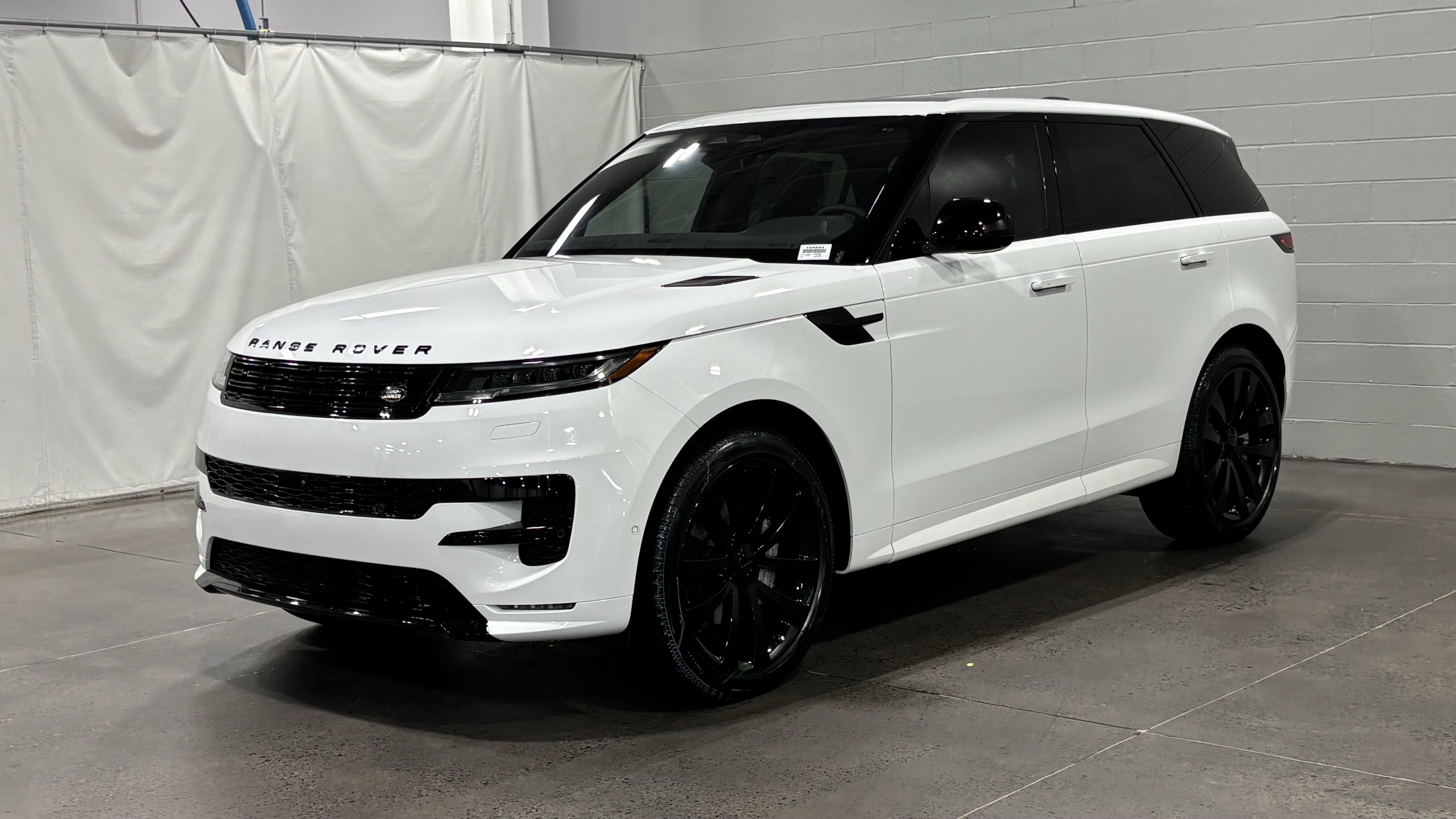 New 2026 Land Rover Range Rover Sport Dynamic SE AWD/4WD image 1